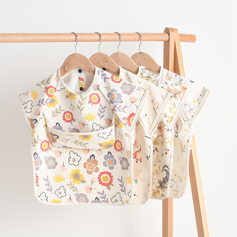 Baby Nursery Set - ทารกแรกเกิด Bibs เสื้อกันน้ําไม่มีแขนย้อนกลับ Dressing ทารกกินเสื้อผ้าผ้ากันเปื้อน Bib