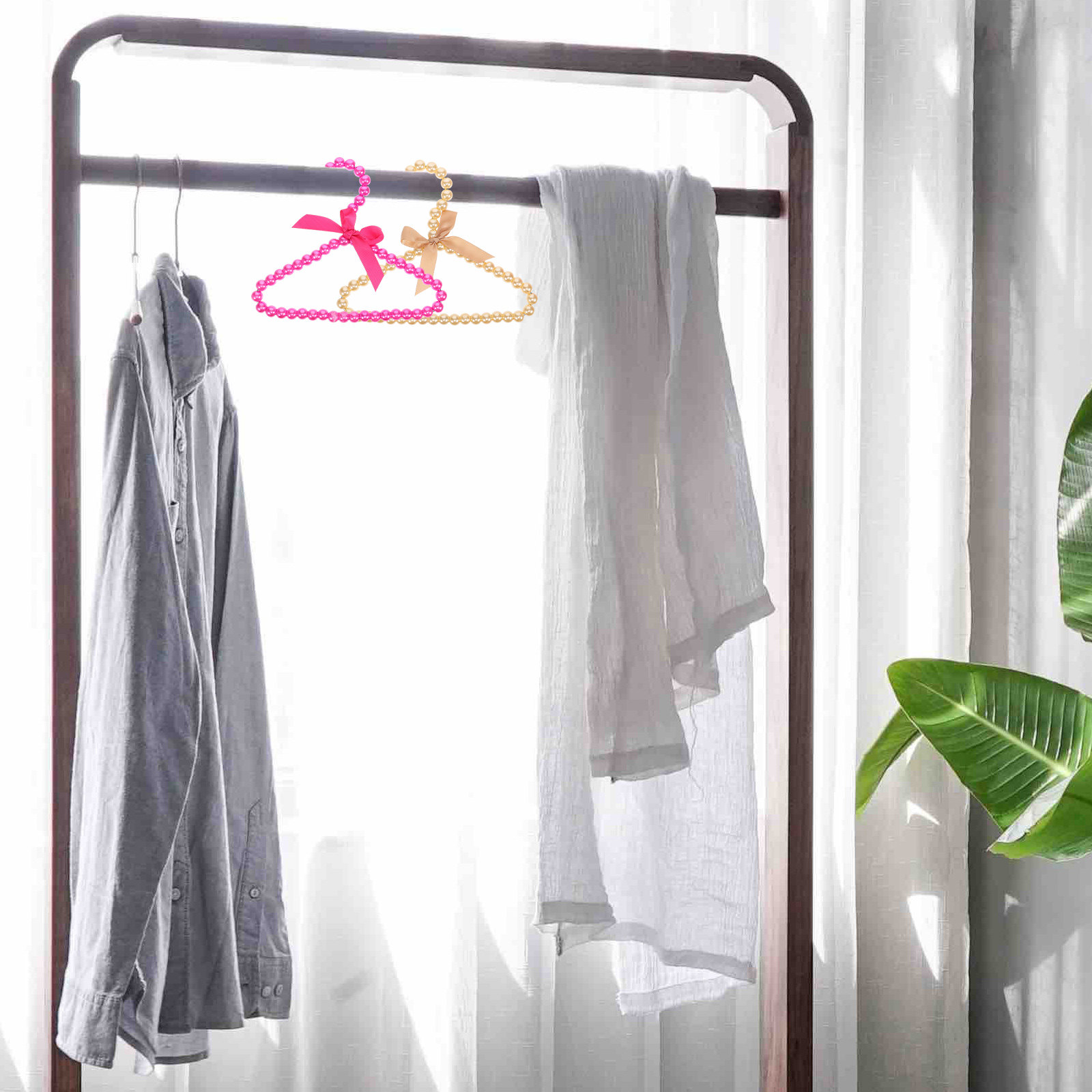 ไม้แขวนเสื้อผ้าสำหรับสัตว์เลี้ - Baby Nursery Closet บทวิจารณ์และราคา